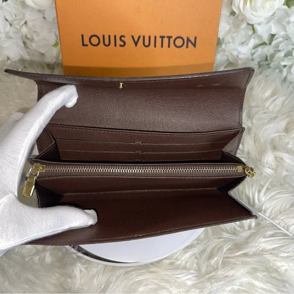 LIKE NEW LV DAMEIR EBENE - Picture 4 of 17